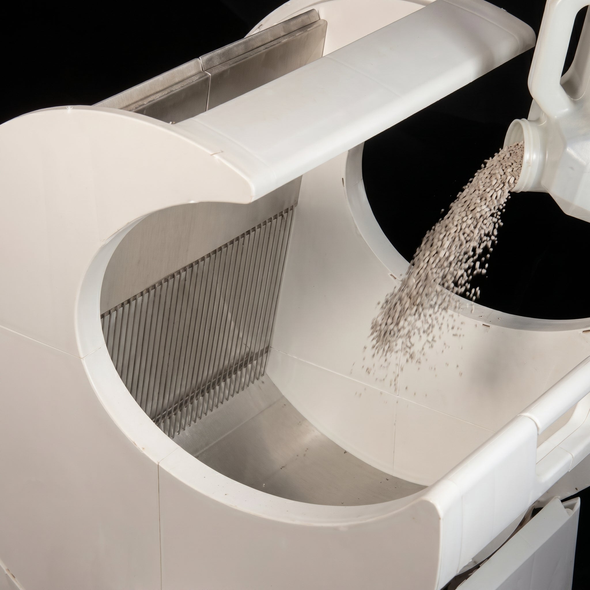 Lunabox™ Semi-Automatic Cat Litter Box